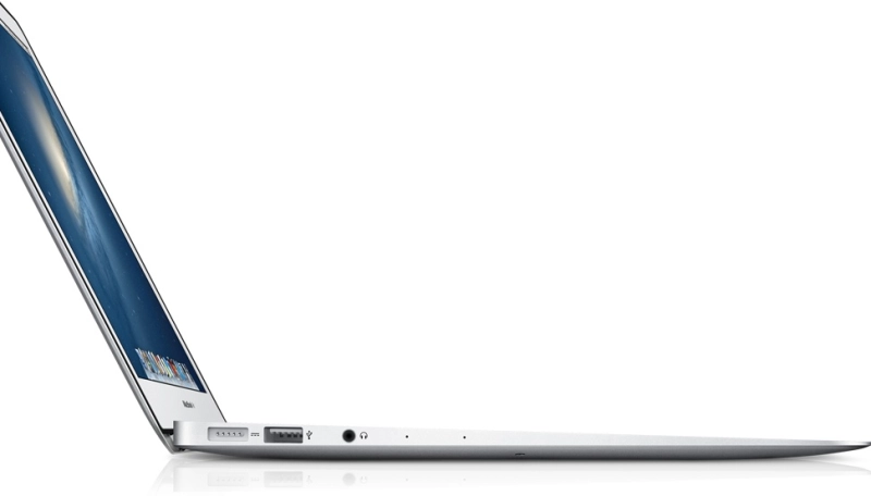 Macbook Air 13" - Intel i5 1,6GHz - 8GB Ram - SSD 128GB - Early 2015 - Toetsenbord Belgisch